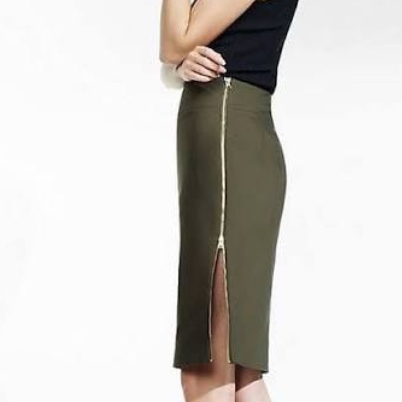 Skirt - Picture 1 of 3